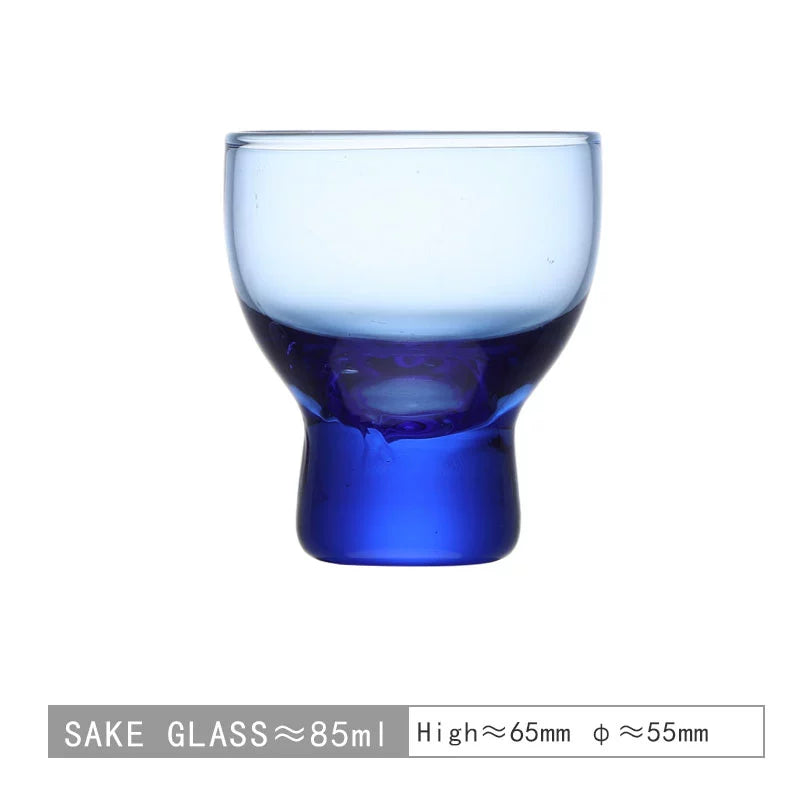 琥珀色の昔/中世の日本製ガラスの酒器、香炉付き香カップ、白ワインカップ、木製の石造りの小さなワインカップ